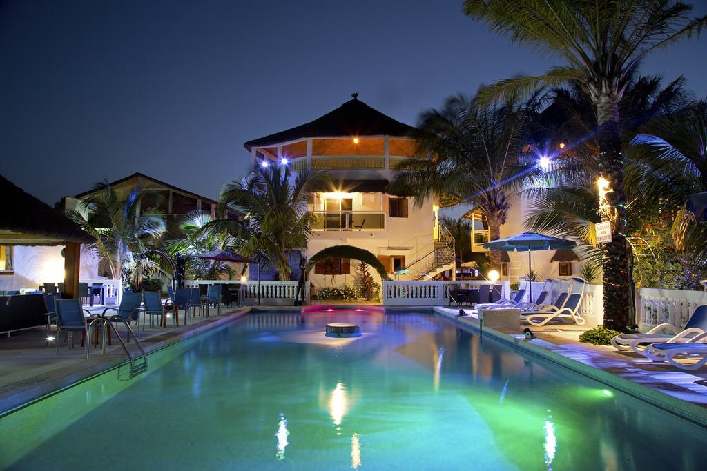 Cisko Centre Hotel Cap Skirring Exterior foto